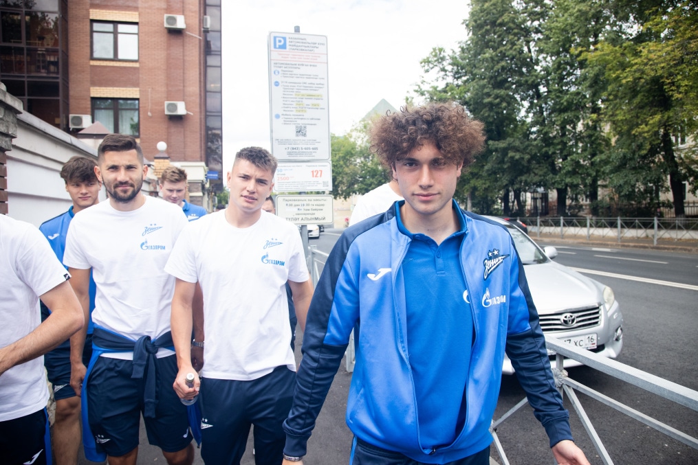 Прогулка команды перед матчем «Зенит» — ЦСКА
