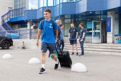 Выезд команд «Зенита» на матч 1-го тура ЮФЛ в Ростов-на-Дону