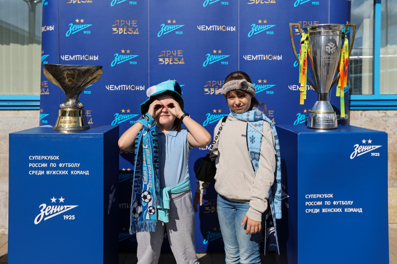 «Фан-променад» перед матчем  Суперлиги 2023, «Зенит» — «Чертаново»