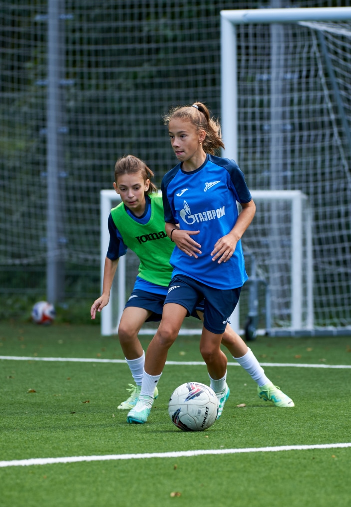 Тренировка женской команды «Зенит» U-14