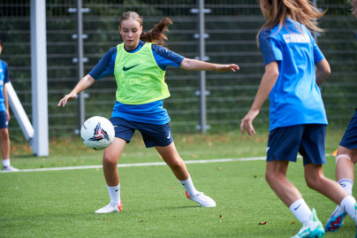 Тренировка женской команды «Зенит» U-14