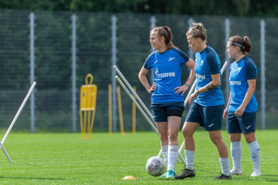 Тренировка женской команды «Зенит» перед матчем с «Динамо»