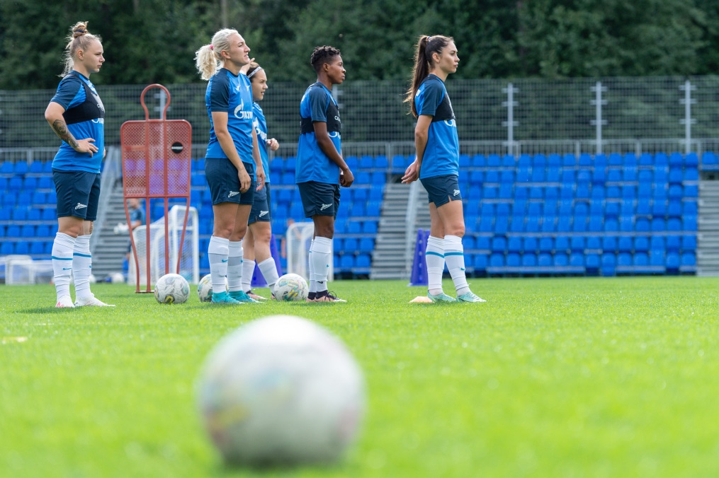 Тренировка женской команды «Зенит» перед матчем с «Динамо»