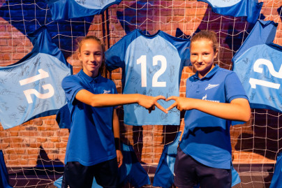 Экскурсия женской команды «Зенит»-U-14 в галерею «Цифергауз»