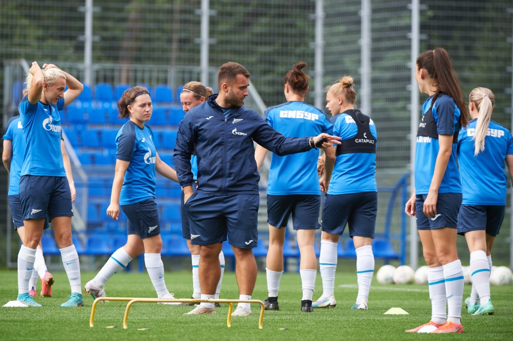 Тренировка женской команды «Зенит» перед матчем с «Динамо»