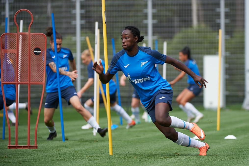 Тренировка женской команды «Зенит» перед матчем с «Динамо»