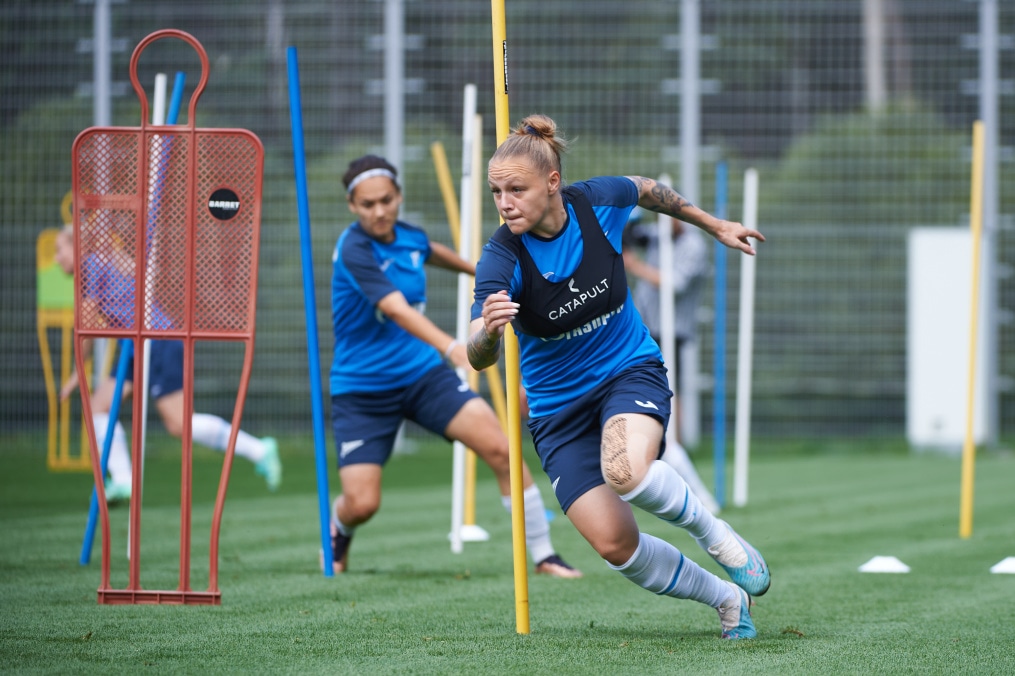 Тренировка женской команды «Зенит» перед матчем с «Динамо»