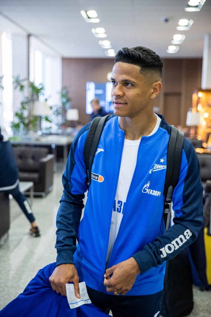 Вылет «Зенита» на матч со «Спатраком»