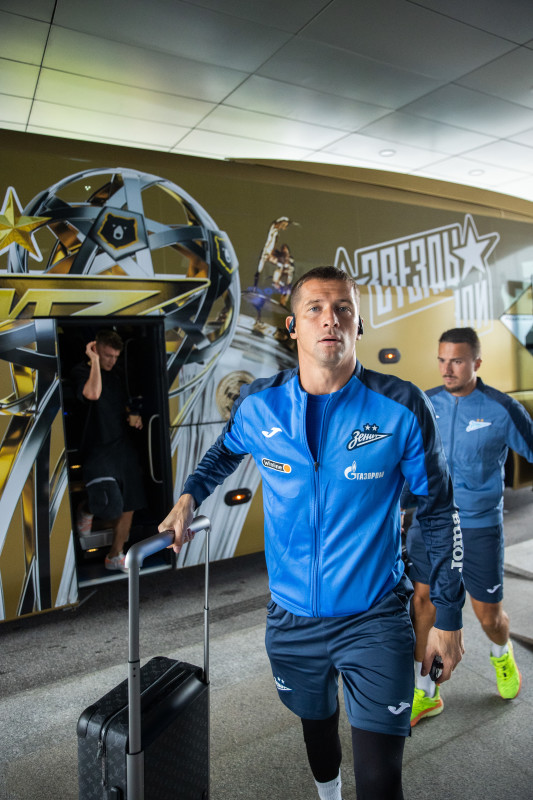 Вылет «Зенита» на матч со «Спатраком»