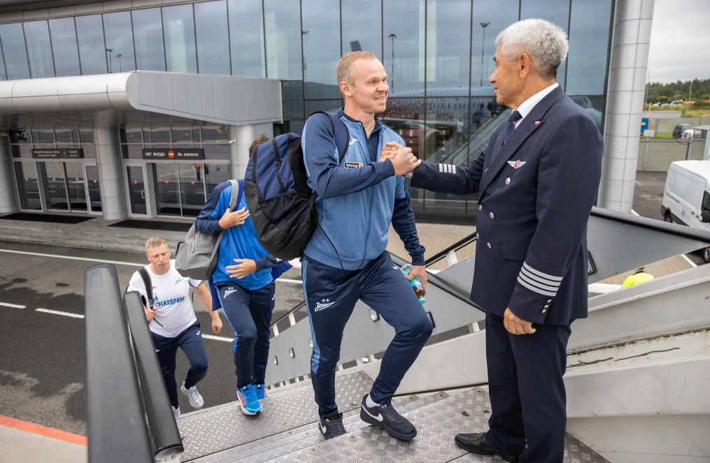 Вылет «Зенита» на матч со «Спатраком»