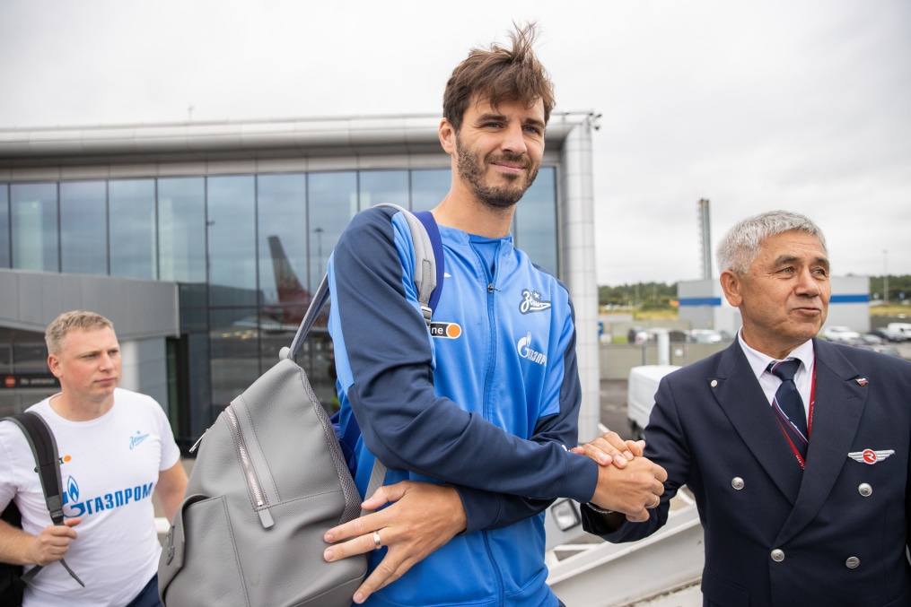 Вылет «Зенита» на матч со «Спатраком»