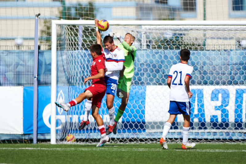 XVI международный юношеский турнир памяти Ю. А. Морозова. Сборная Беларуси — Сборная России