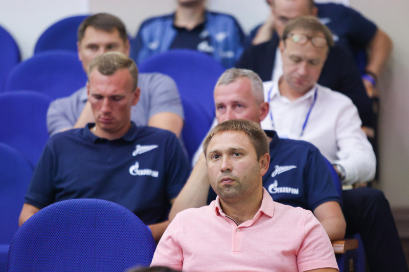 Иван Шабаров  — старший тренер молодежной сборной России по футболу