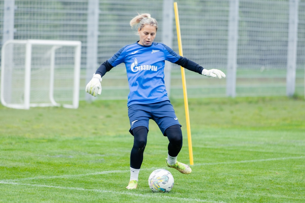 Тренировка женской команды «Зенит» перед матчем с ЖФК «Рязань-ВДВ»