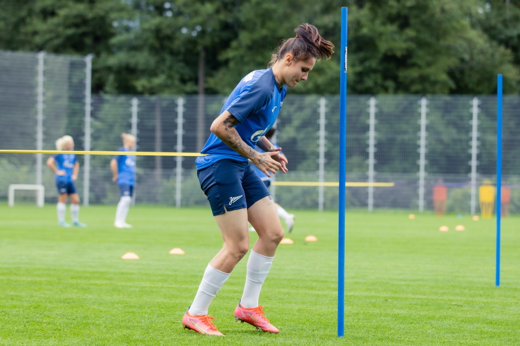 Тренировка женской команды «Зенит» перед матчем с ЖФК «Рязань-ВДВ»