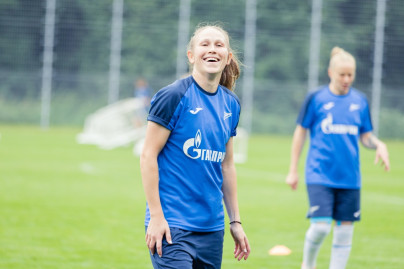 Тренировка женской команды «Зенит» перед матчем с ЖФК «Рязань-ВДВ»