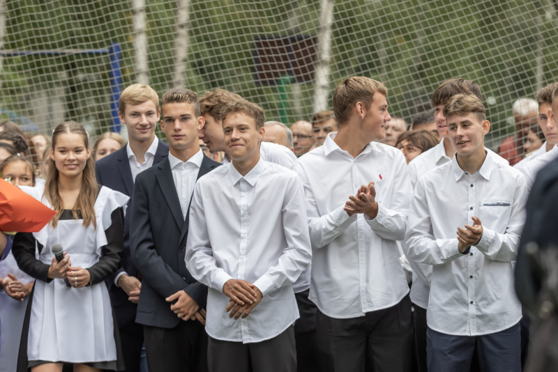 Воспитанники «Газпром»-Академии на «Дне знаний» в лицее № 95