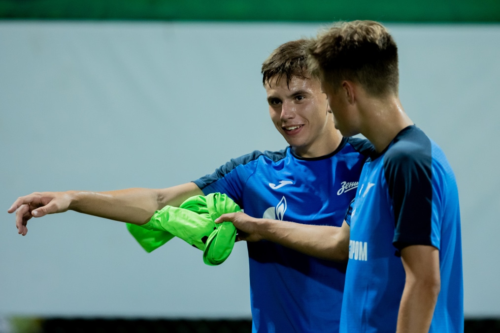 Тренировка молодежной команды «Зенит» перед матчем с ФК «Аль-Иттихад»