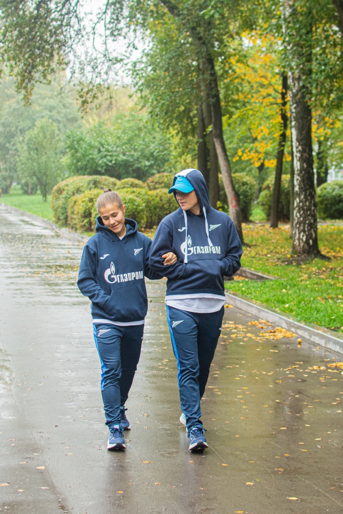 Прогулка женской команды «Зенит» перед матчем со «Звездой-2005»