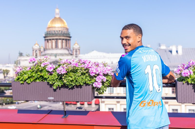 Вильсон Изидор подписал контракт с «Зенитом»