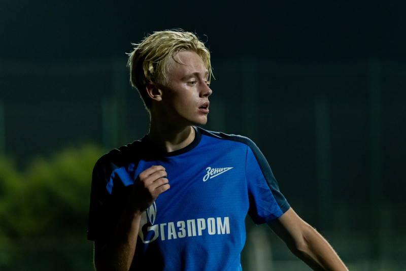 Тренировка молодежной команды «Зенит» перед матчем с ФК «Аль-Иттихад»