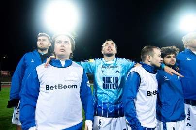 Медийная футбольная лига, плей-офф: «Fight Nights» — «Чисто Питер»