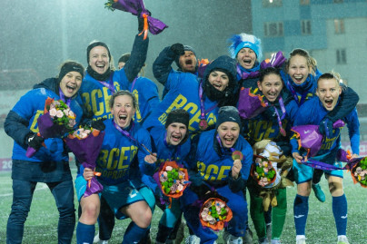 Награждение женской команды «Зенит» медалями Суперлиги 2023