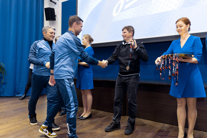 Награждение «Зенита»-2 серебряными медалями LEON-Второй лиги