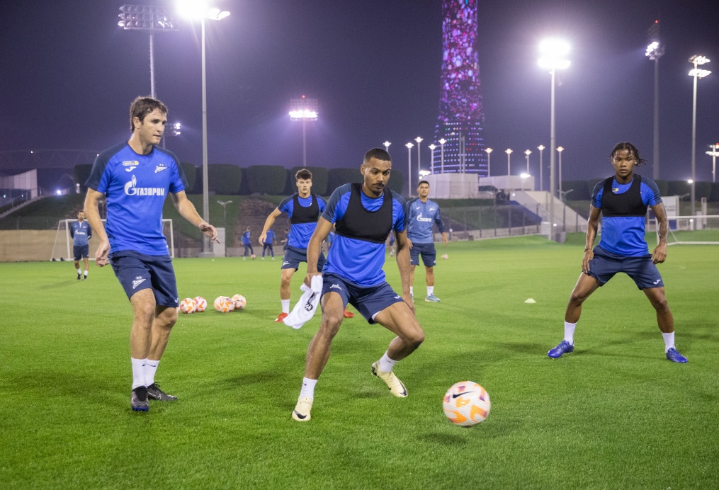 Зимние «Газпром» — тренировочные сборы в Катаре: 1 февраля, вечерняя тренировка