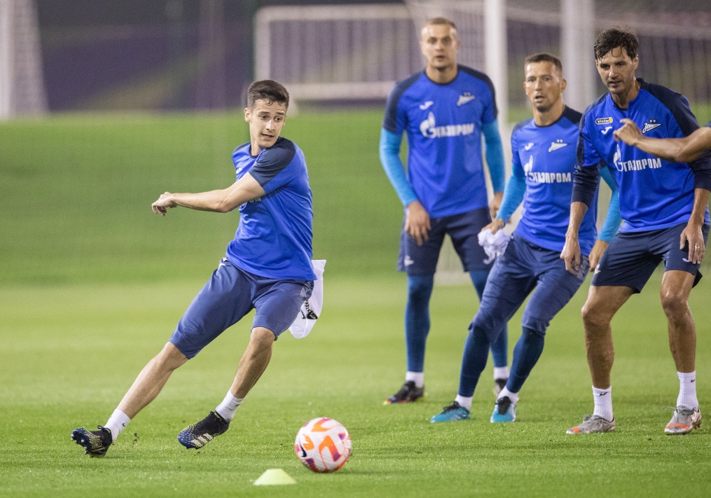 Зимние «Газпром» — тренировочные сборы в Катаре: 1 февраля, вечерняя тренировка