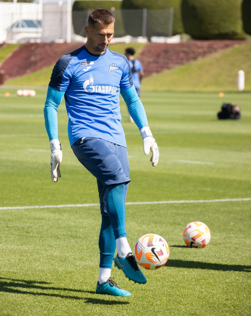 Зимние «Газпром» — тренировочные сборы в Катаре, 7 февраля, утренняя тренировка