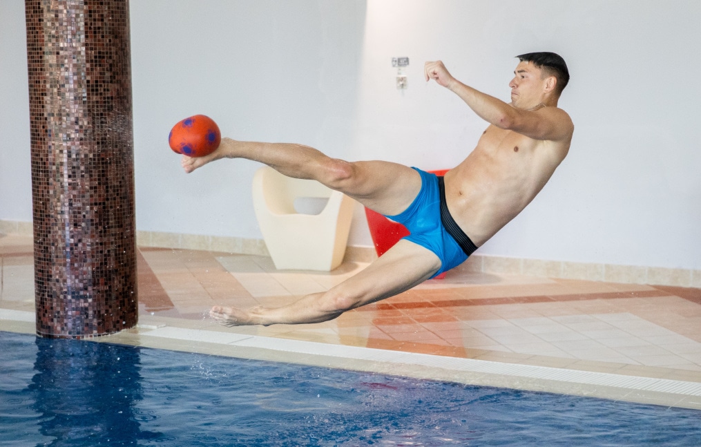 Зимние «Газпром» — тренировочные сборы в Катаре, 7 февраля, утренняя тренировка