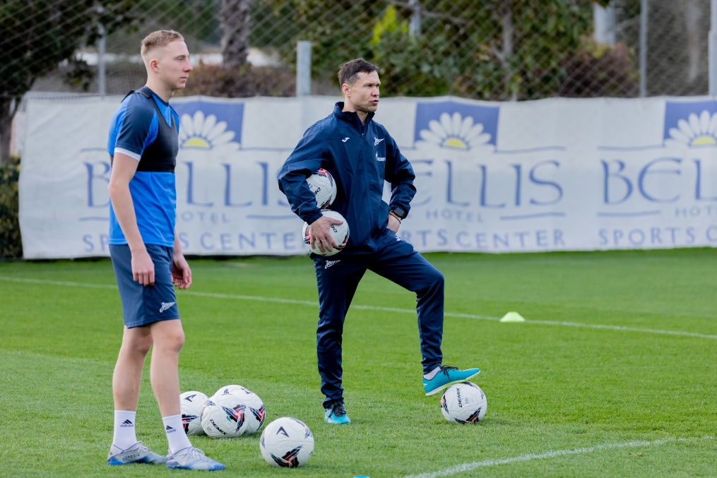 Зимний учебно-тренировочный сбор «Зенита»-2 в Турции: 15 февраля, вечерняя тренировка