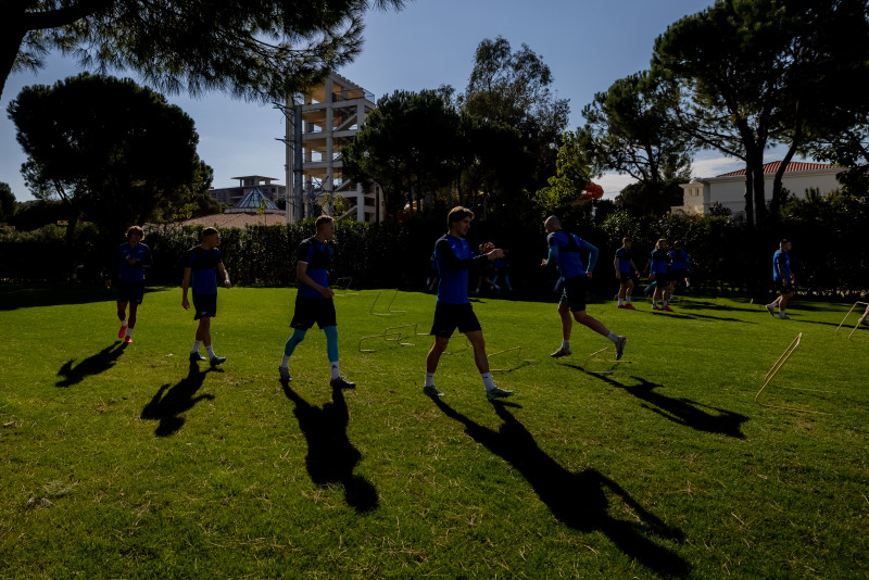Зимний учебно-тренировочный сбор «Зенита»-2 в Турции: 16 февраля, утренняя тренировка