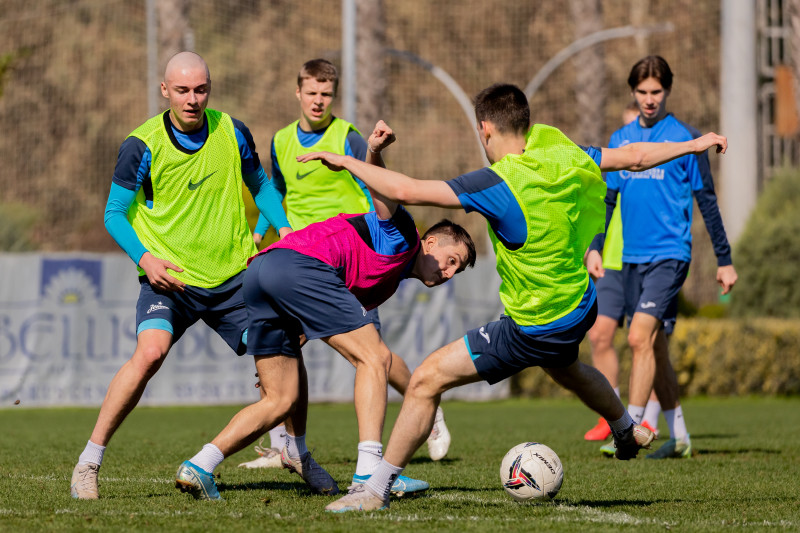 Зимний учебно-тренировочный сбор «Зенита»-2 в Турции: 16 февраля, утренняя тренировка