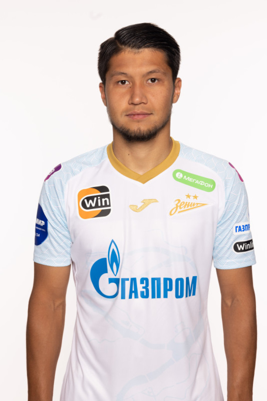 Фотосессия игроков ФК «Зенит» в форме Joma, сезона 2023/24