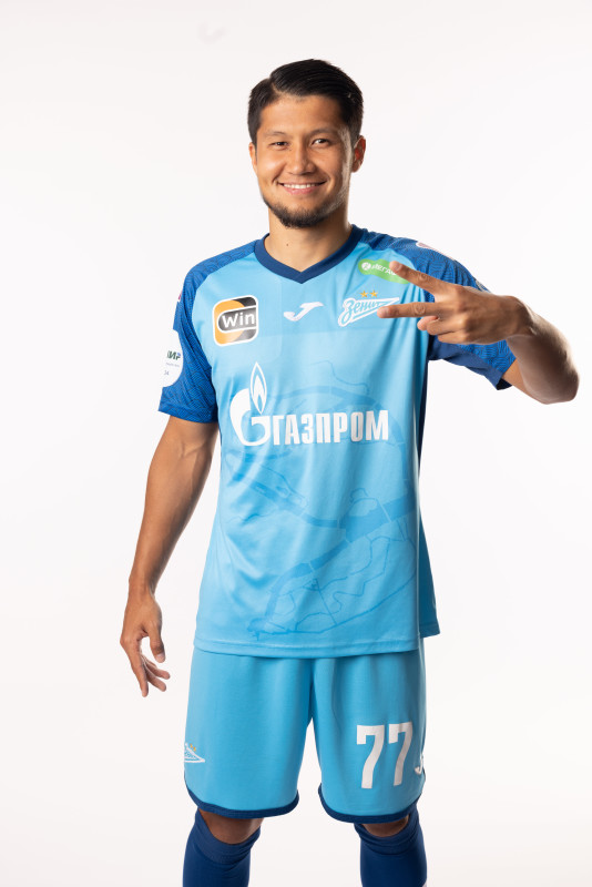 Фотосессия игроков ФК «Зенит» в форме Joma, сезона 2023/24