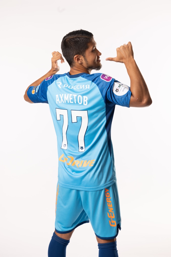 Фотосессия игроков ФК «Зенит» в форме Joma, сезона 2023/24
