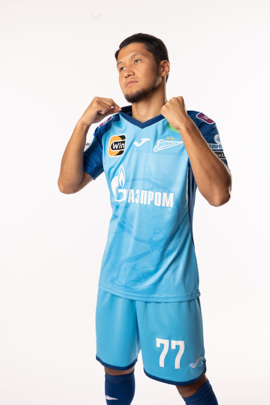 Фотосессия игроков ФК «Зенит» в форме Joma, сезона 2023/24