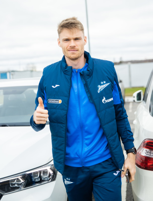 Команда «Зенит» перед вылетом на матч с «Краснодаром»