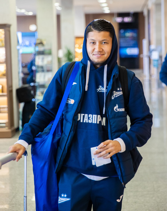 Команда «Зенит» перед вылетом на матч с «Краснодаром»