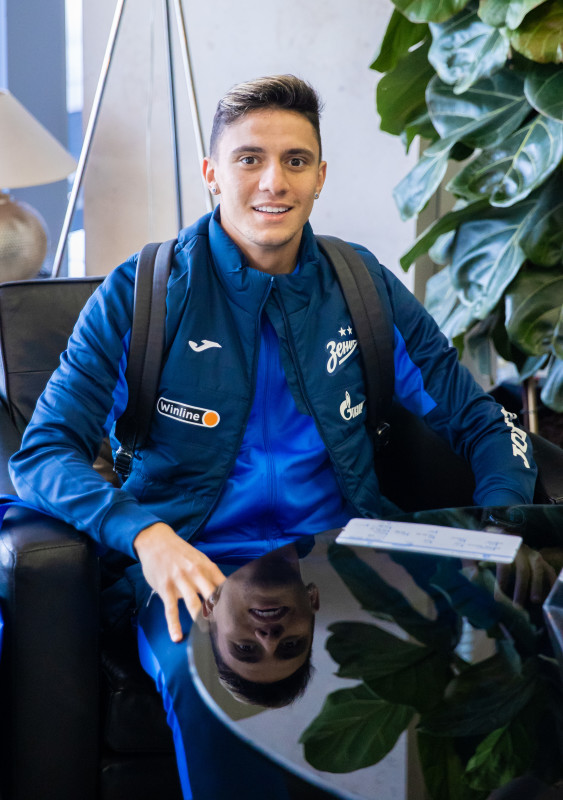 Команда «Зенит» перед вылетом на матч с «Краснодаром»