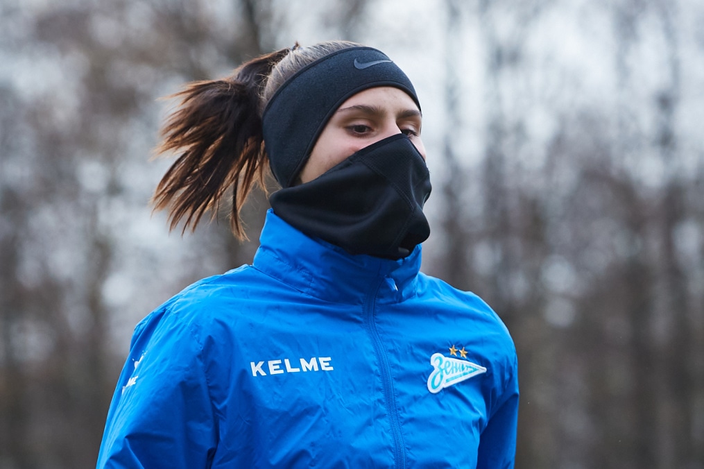 Тренировка женской команды перед матчем с «Рязанью-ВДВ»