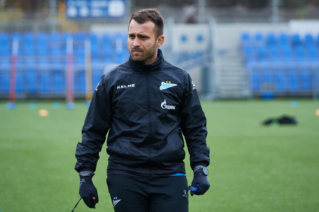 Тренировка женской команды перед матчем с «Рязанью-ВДВ»