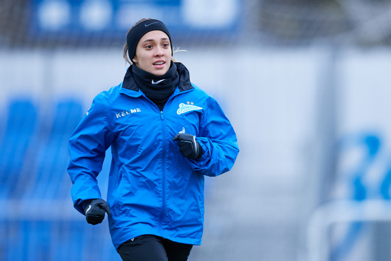 Тренировка женской команды перед матчем с «Рязанью-ВДВ»