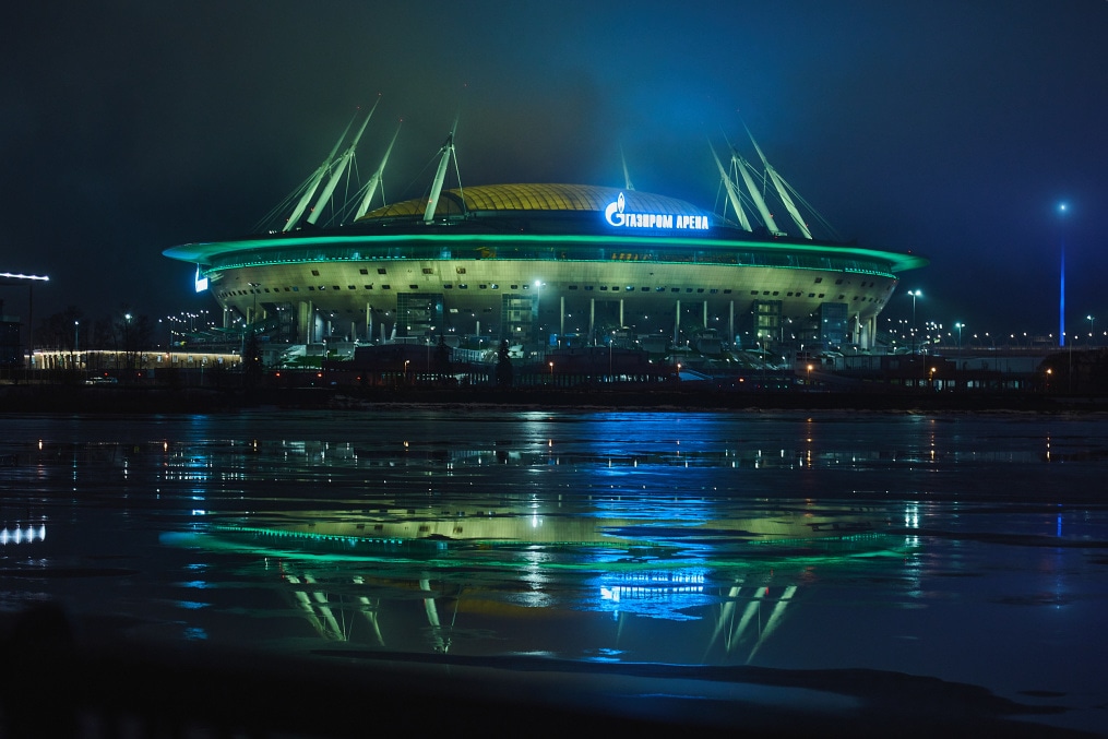 Подсветка «Газпром Арены»: «Ленточка Ленинградской Победы»