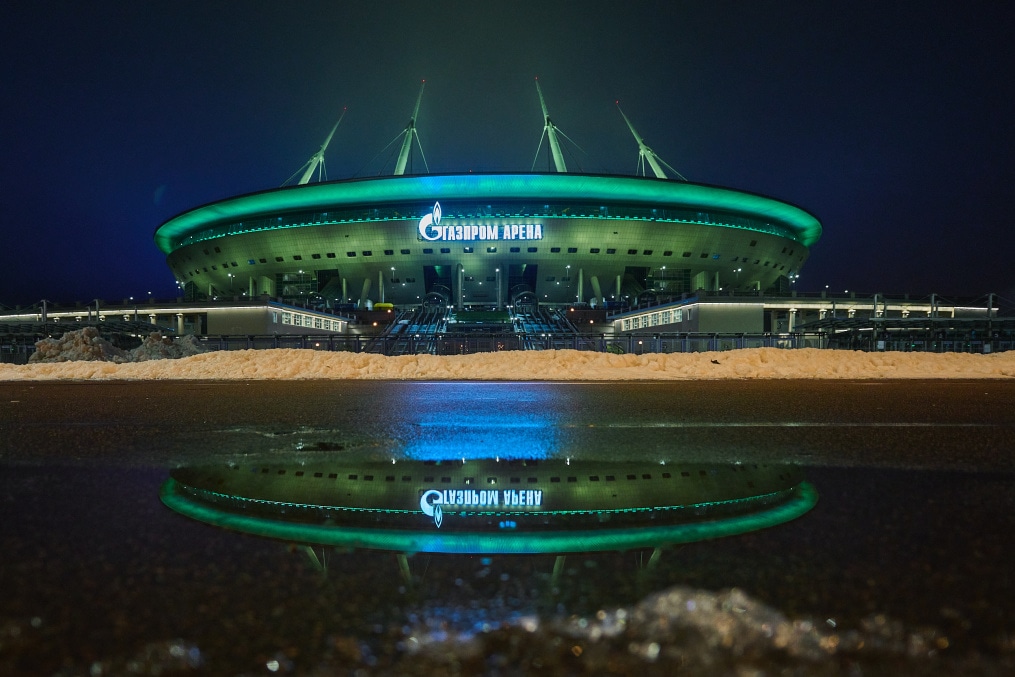 Подсветка «Газпром Арены»: «Ленточка Ленинградской Победы»