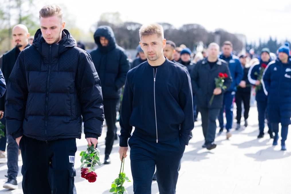 Торжественное возложение цветов на Пискаревском мемориальном кладбище в честь 80-летия Великой Победы