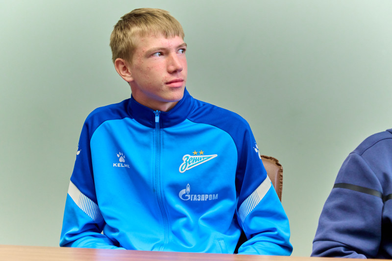 Поздравление лучших учеников «Газпром»-Академии