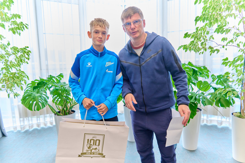 Поздравление лучших учеников «Газпром»-Академии